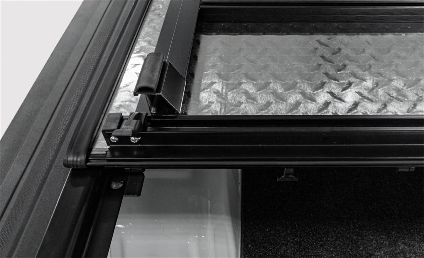 ACC-B3010049_03.jpg