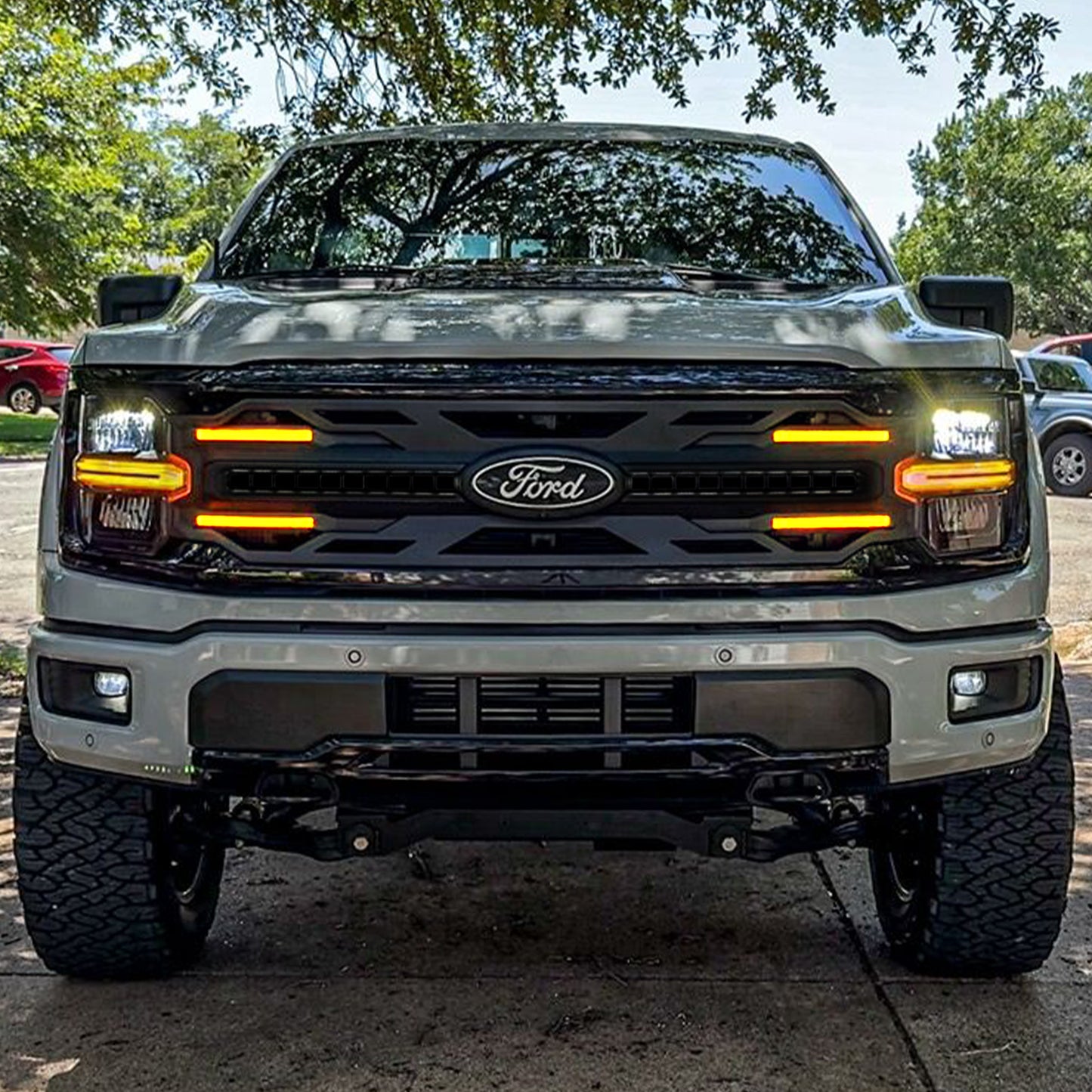 American Modified Armor Grille W/ Amber Lights & OEM Emblem Hole Matte Black (Without Central Emblem) - AMFMAA00187