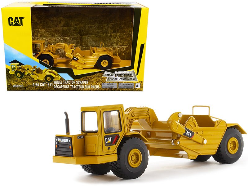 CAT Caterpillar 611 Wheel Tractor Scraper "Play & Collect!" Series 1/64 Diecast Model by Diecast Masters free shipping USA