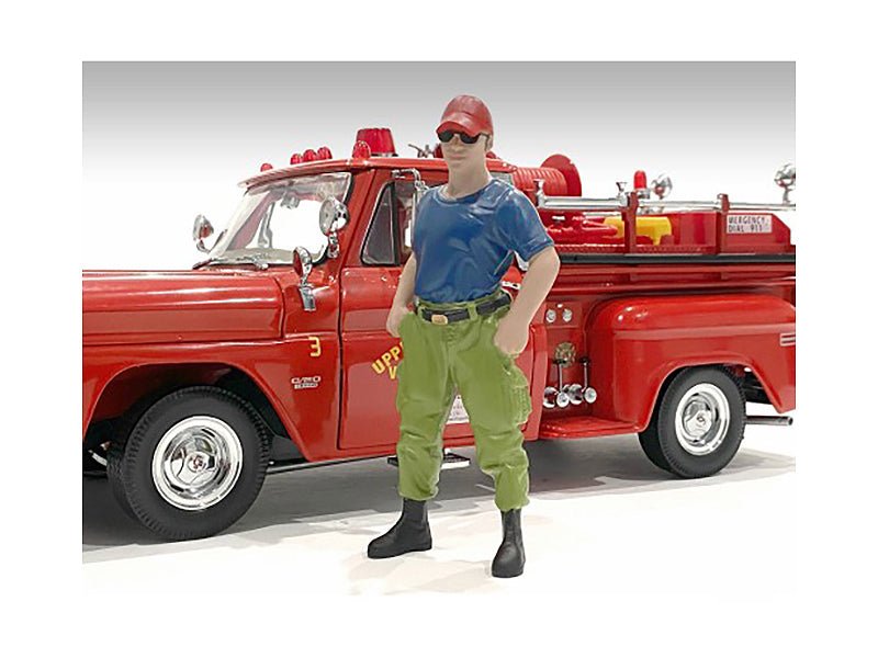 "Firefighters" Off Duty Figure for 1/18 Scale Models by American Diorama free shipping USA