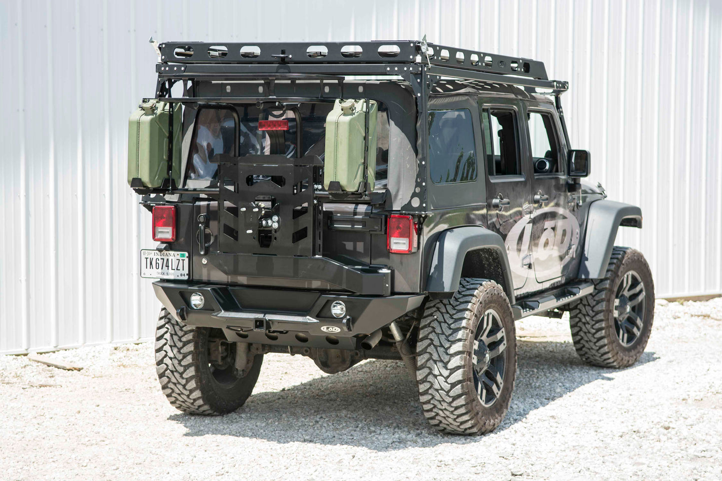 JK Destroyer Shorty Rear Bumper W / Tire Carrier