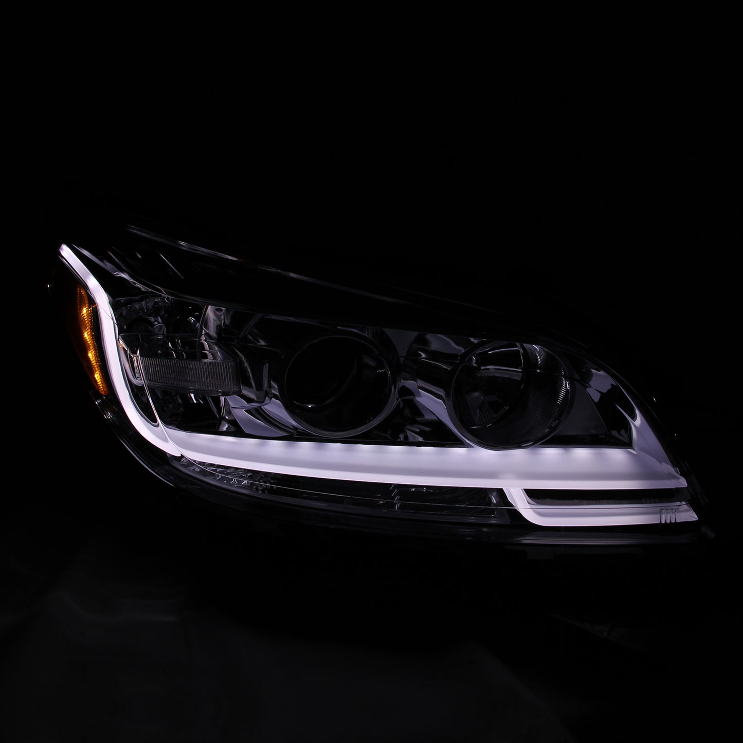 ANZO USA - Projector Headlight Set - 121465