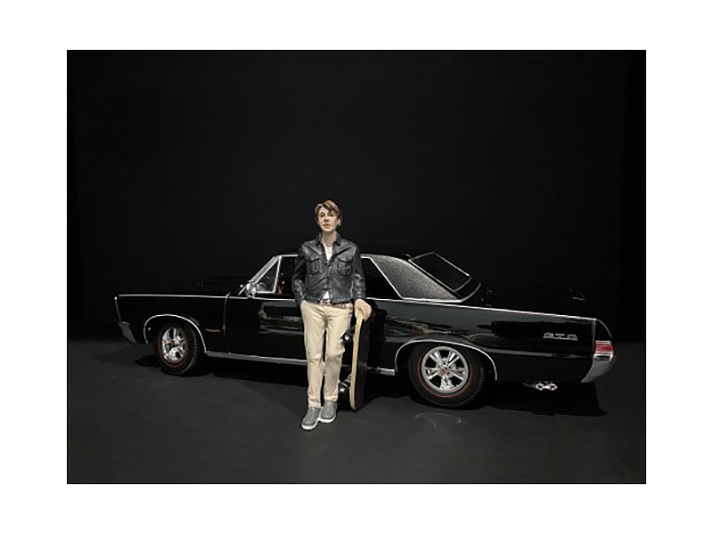 Skateboarder Figurine III for 1/18 Scale Models by American Diorama  free shipping USA