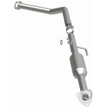 MagnaFlow 2001-2004 Toyota Sequoia 4.7L California Grade CARB Compliant Direct-Fit Catalytic Converter 4551060