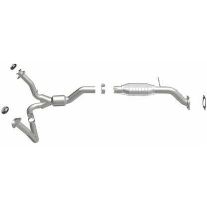 MagnaFlow 2003-2005 Chevrolet Blazer 4.3L California Grade CARB Compliant Direct-Fit Catalytic Converter 458010