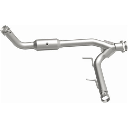 MagnaFlow 2005-2006 Lincoln Navigator 5.4L California Grade CARB Compliant Direct-Fit Catalytic Converter 4651508