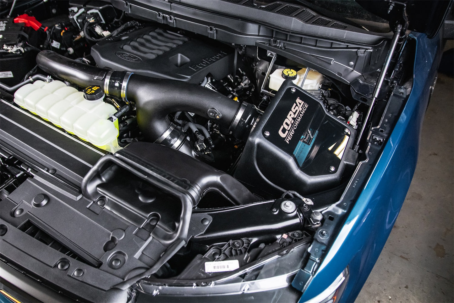 CORSA PowerCore© 5 Closed Box Air Intake