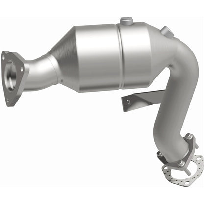 MagnaFlow OEM Grade Federal / EPA Compliant Direct-Fit Catalytic Converter 49136