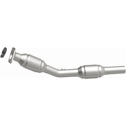 MagnaFlow OEM Grade Federal / EPA Compliant Direct-Fit Catalytic Converter 49461