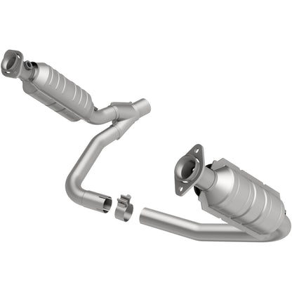 MagnaFlow 2005-2006 Dodge Dakota 3.7L | 2006 Mitsubishi Raider 3.7L OEM Grade Federal / EPA Compliant Direct-Fit Catalytic Converter 49462