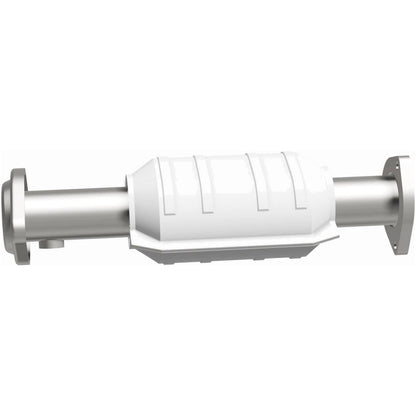 MagnaFlow 2000-2001 Jeep Cherokee 4.0L OEM Grade Federal / EPA Compliant Direct-Fit Catalytic Converter 49466