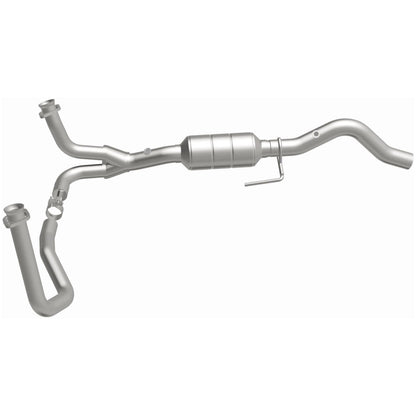 MagnaFlow 2000 Dodge Durango 5.2L | 2000-2003 Dodge Durango 5.9L OEM Grade Federal / EPA Compliant Direct-Fit Catalytic Converter 49473