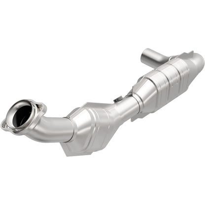 MagnaFlow 2003-2004 Ford Expedition 4.6L OEM Grade Federal / EPA Compliant Direct-Fit Catalytic Converter 49605