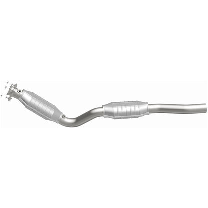 MagnaFlow 2004-2006 Dodge Ram 1500 8.3L OEM Grade Federal / EPA Compliant Direct-Fit Catalytic Converter 49669