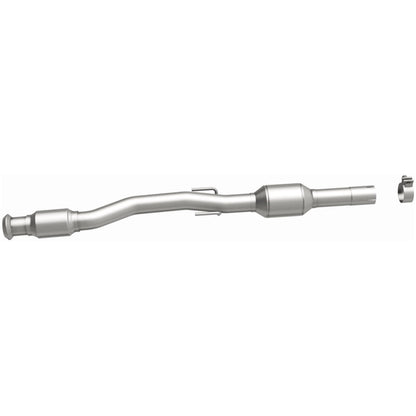 MagnaFlow OEM Grade Federal / EPA Compliant Direct-Fit Catalytic Converter 49846