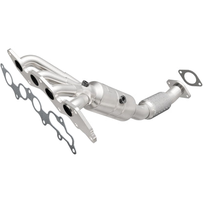 MagnaFlow 2008-2010 Ford Focus 2.0L OEM Grade Federal / EPA Compliant Direct-Fit Manifold Catalytic Converter 49852