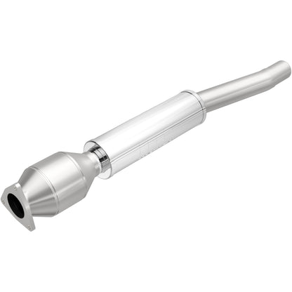 MagnaFlow 2004-2006 Volkswagen Phaeton 4.2L OEM Grade Federal / EPA Compliant Direct-Fit Catalytic Converter 49877