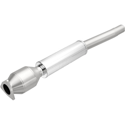MagnaFlow 2004-2006 Volkswagen Phaeton 4.2L OEM Grade Federal / EPA Compliant Direct-Fit Catalytic Converter 49878