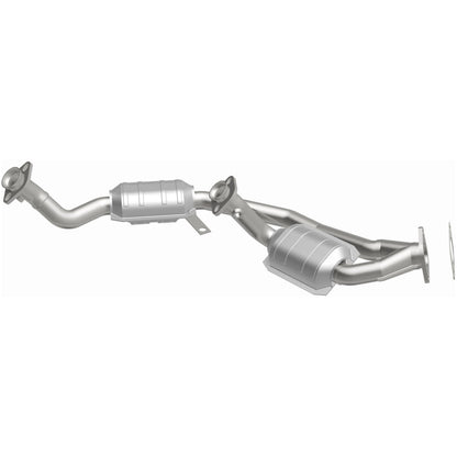 MagnaFlow Standard Grade Federal / EPA Compliant Direct-Fit Catalytic Converter 50202