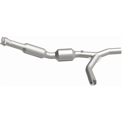 MagnaFlow 2007 Ford E-150 4.6L | 2007 Ford E-250 4.6L California Grade CARB Compliant Direct-Fit Catalytic Converter 5582310