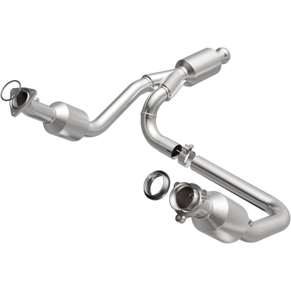 MagnaFlow 2016 Chevrolet Silverado 1500 4.3L | 2016 GMC Sierra 1500 4.3L California Grade CARB Compliant Direct-Fit Catalytic Converter 5582642