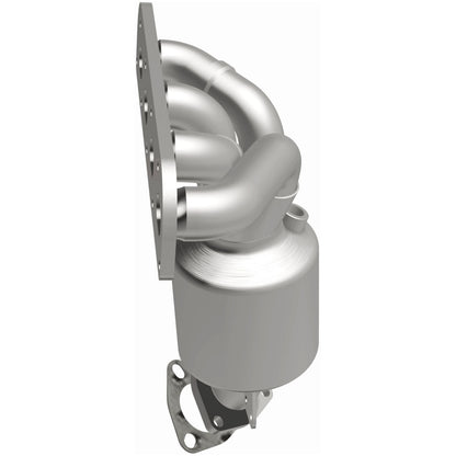 MagnaFlow 2012-2014 Chevrolet Volt 1.4L California Grade CARB Compliant Direct-Fit Manifold Catalytic Converter 5631057