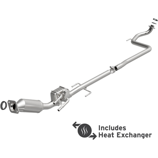 MagnaFlow 2014-2016 Toyota Prius C 1.5L California Grade CARB Compliant Direct-Fit Catalytic Converter 5671456