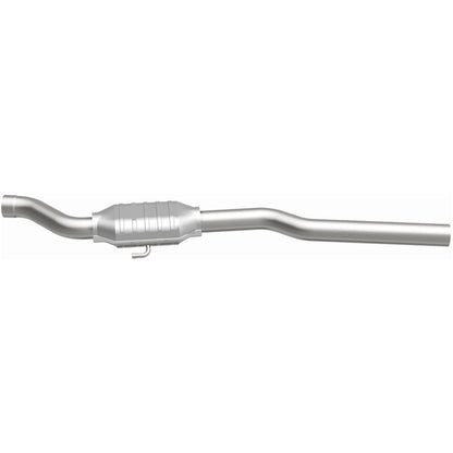 MagnaFlow Standard Grade Federal / EPA Compliant Direct-Fit Catalytic Converter 93276