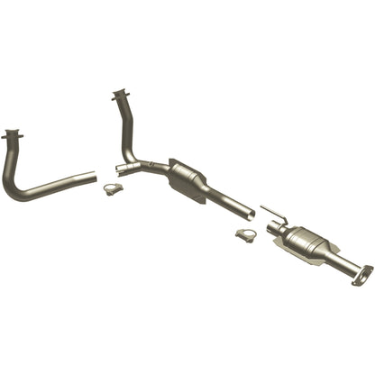 MagnaFlow 1996-1997 Ford Aerostar 4.0L HM Grade Federal / EPA Compliant Direct-Fit Catalytic Converter 93326