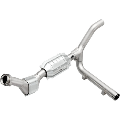MagnaFlow 1997-1998 Ford F-150 4.2L HM Grade Federal / EPA Compliant Direct-Fit Catalytic Converter 93429