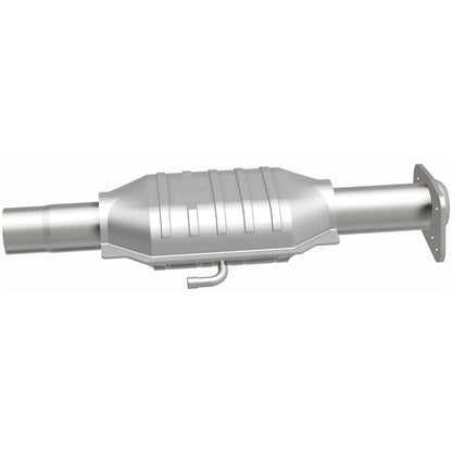 MagnaFlow Standard Grade Federal / EPA Compliant Direct-Fit Catalytic Converter 93456
