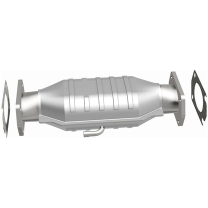 MagnaFlow Standard Grade Federal / EPA Compliant Direct-Fit Catalytic Converter 93940