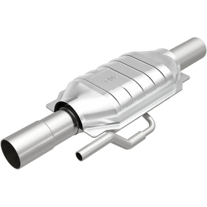 MagnaFlow HM Grade Federal / EPA Compliant Direct-Fit Catalytic Converter 95220