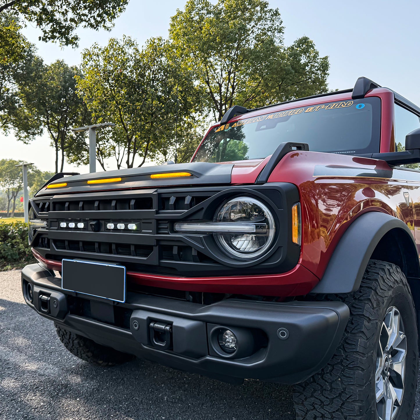American Modified Front Hood Protector Stone Guard W/ Amber LED Lights - AMFMEA00202
