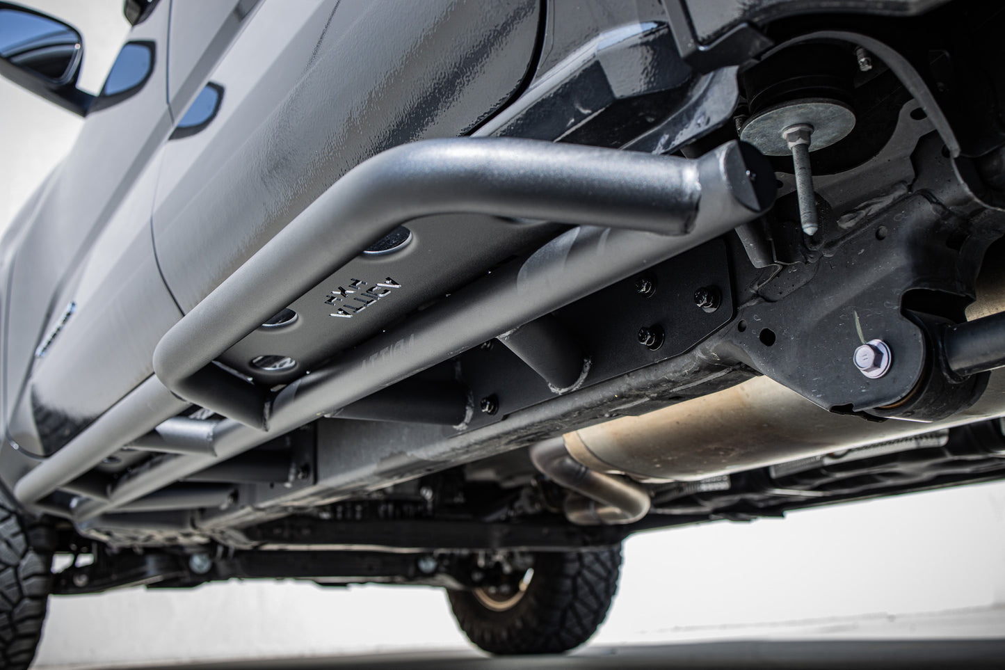 Attica Rock Sliders - Frame Mounted
