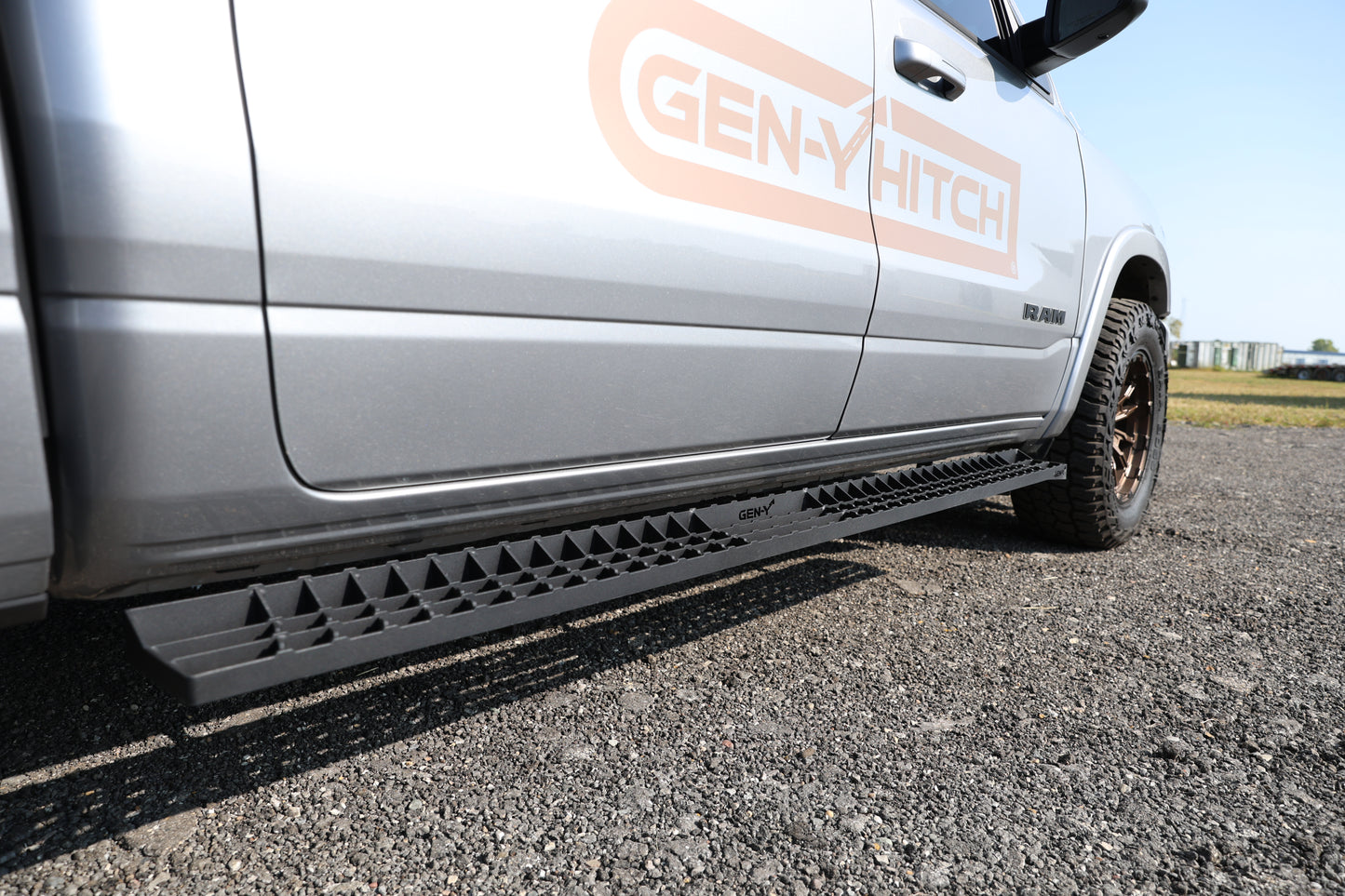 GEN-Y - Running Board - GH-25002