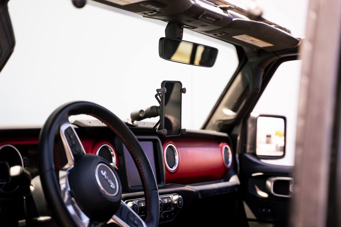 Dash Mount