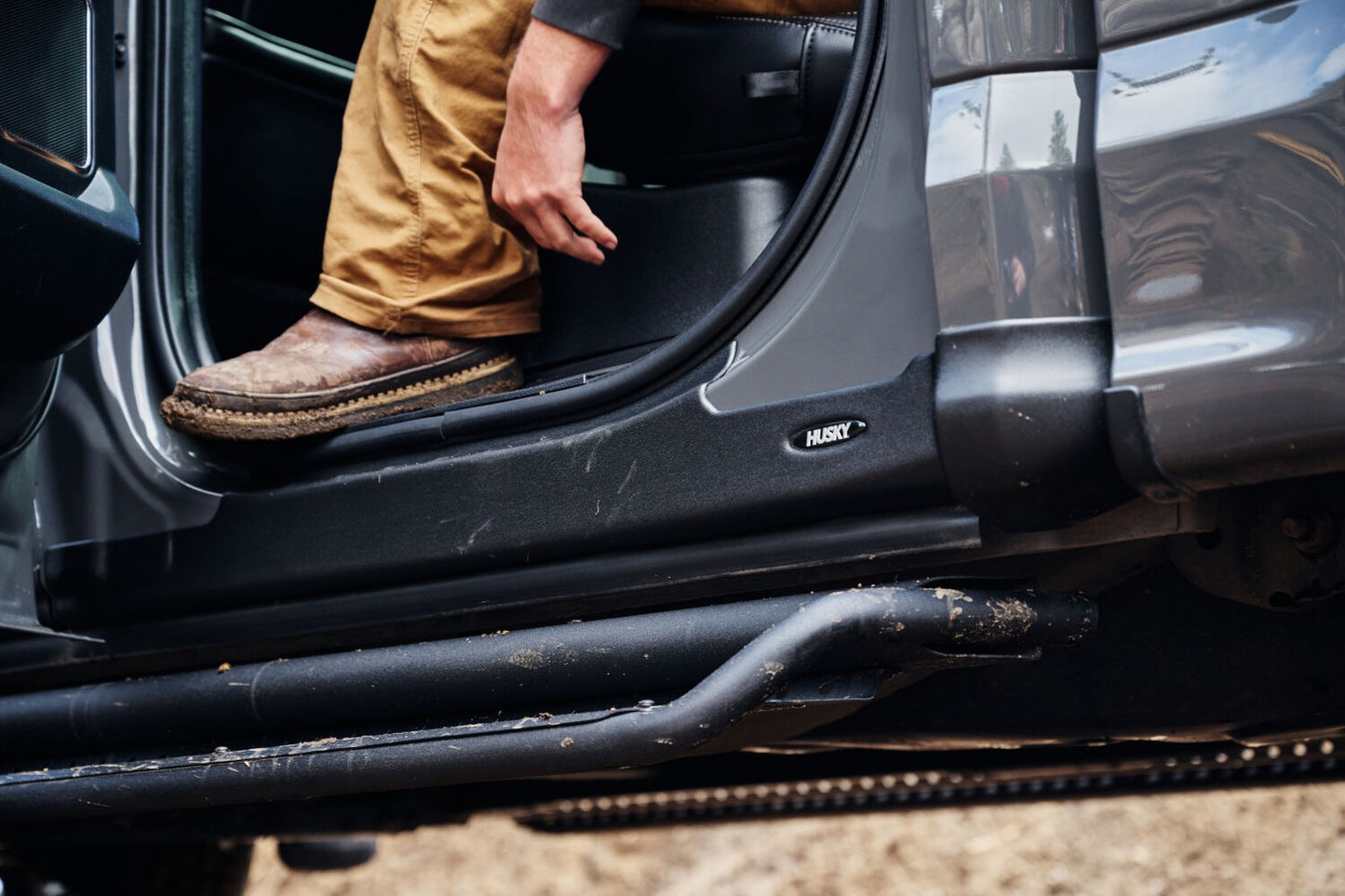 Husky Liners 2874065 Black Trail Armor Rocker Panel And Sill Plate Covers 14-18 Chevy/GMC Silverado/Sierra 1500 Crew Cab 15-19 2500/3500 HD Crew Cab