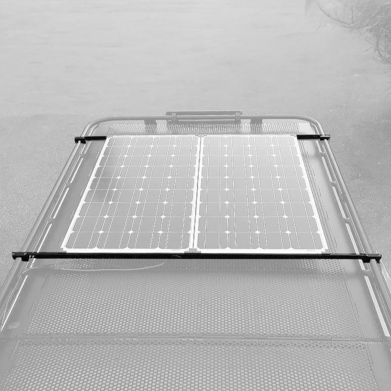 Adjustable Solar Panel Roof Rack Mount - Universal (Configuration: Standard Height)