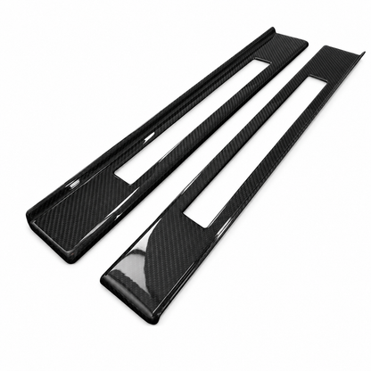 Dry Carbon Fiber Door Sill Scuff Plates for Ford Mustang S650