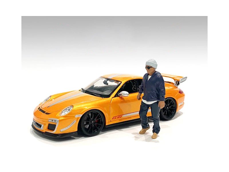 "Car Meet 1" Figurine IV for 1/24 Scale Models by American Diorama  free shipping USA