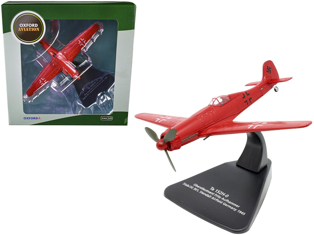 Focke-Wulf Ta 152H-0 War Plane Oberstleutnant Fritz Aufhammer Stab/JG 301 Stendall Airfield Germany (1945) "Oxford Aviation" Series 1/72 Diecast Model Airplane by Oxford Diecast  free shipping USA