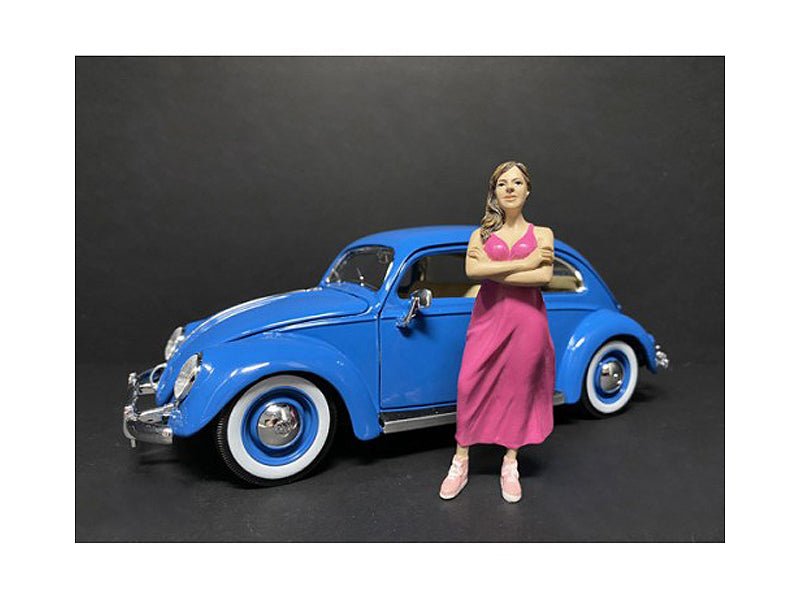 "Partygoers" Figurine II for 1/24 Scale Models by American Diorama  free shipping USA