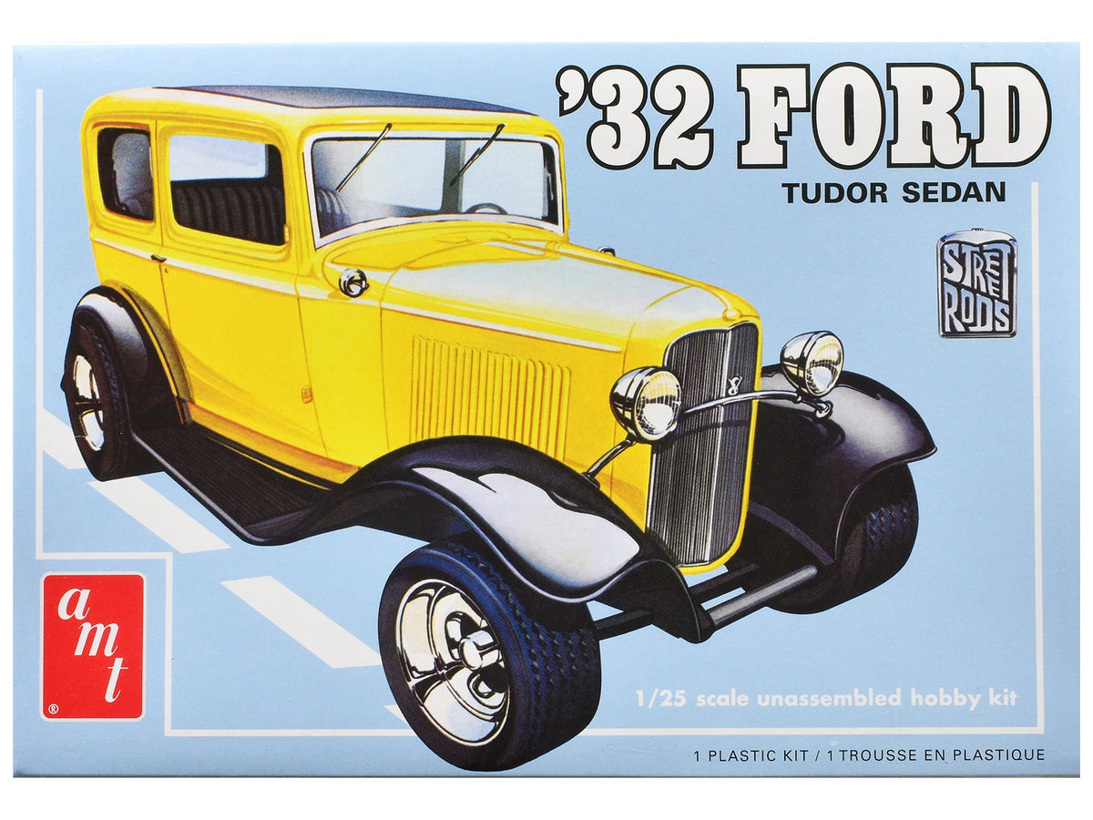 Skill 2 Model Kit 1932 Ford Tudor Sedan "Street Rods" Series 1/25 Scale Model by AMT  free shipping USA