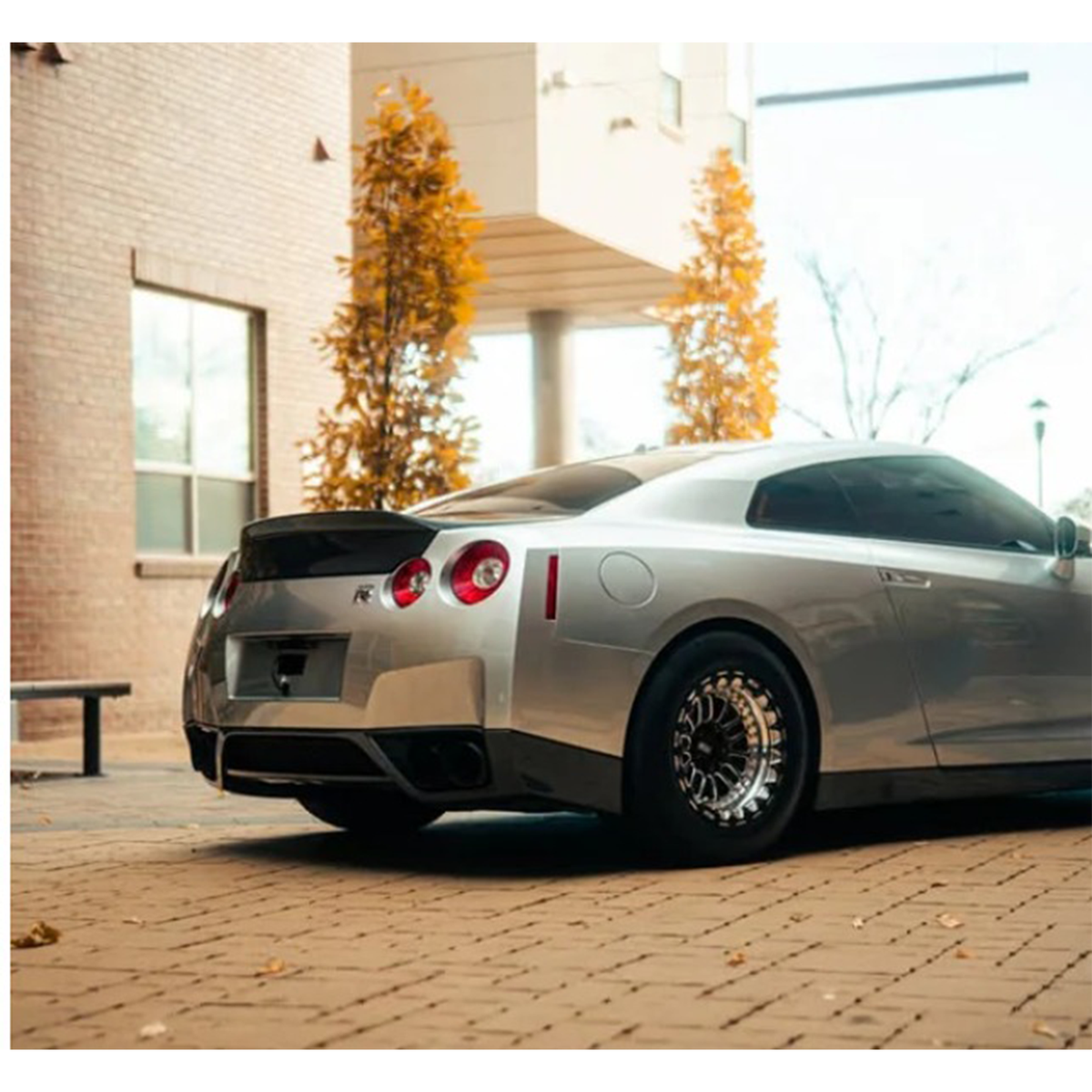 Carbon Fiber Duckbill Trunk for Nissan GT R R35